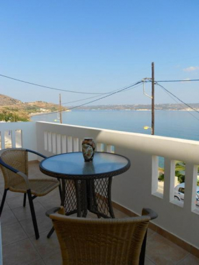 Гостиница Kalyves Bay  Каливаи